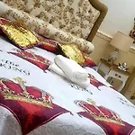 Oda ve Kahvaltı Regina