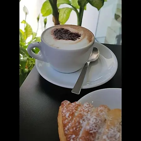 Regina Panzió 4*